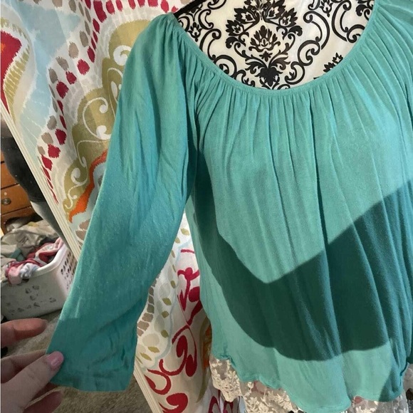 3/4 sleeves tunic with ruffle hem - Picture 2 of 3